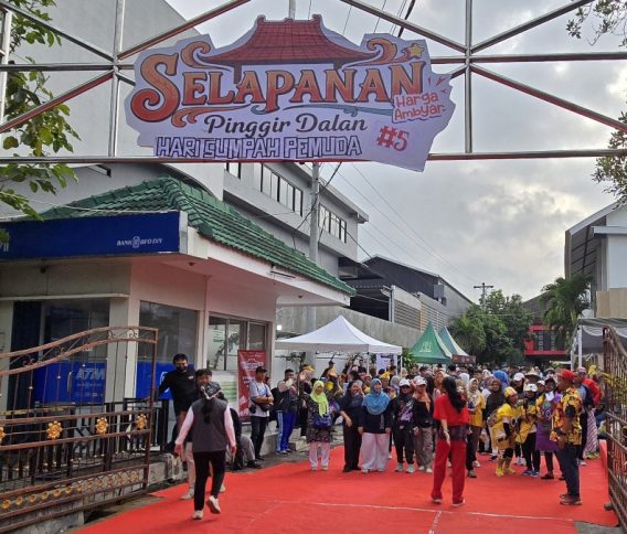 Dorong Transformasi Digital UMKM, Dinas Koperasi UKM DIY Kenalkan GAPURA Si Bakul Lewat Gelaran Selapanan