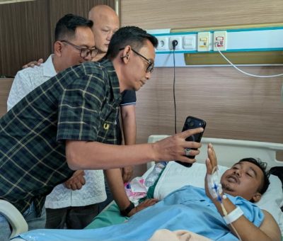 Haji Suryo Tanggung Pengobatan Abdullah dan Deva, Berikan Motor Baru serta Beasiswa Pendidikan Hingga Kuliah