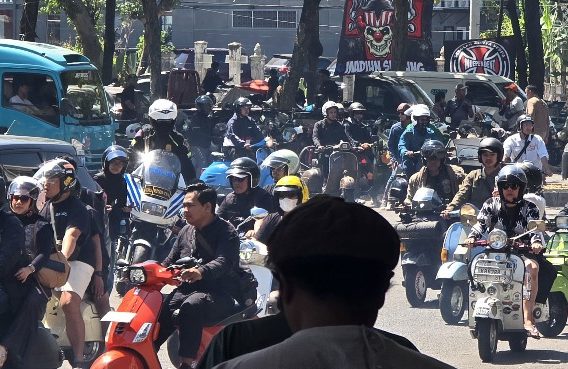 Ribuan Pecinta Scooter Padati Jogja Expo Center, Meriahkan Jogja Scooter Parade 2026​