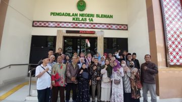 Jaga Marwah Peradilan, Puluhan Warga Kawal Sidang Praperadilan Raudi Akmal di PN Sleman