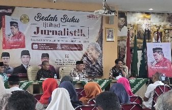 Filosofi Sobekan Kertas dan Peneguhan Etika Pers dalam “Ijtihad Jurnalistik”