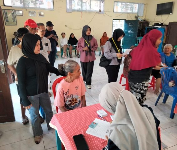 Aksi Sosial Forwakobis DIY Bersama RS PKU Muhammadiyah, Kalbe, dan BPD DIY: Ratusan Lansia Jogja Cek Kesehatan Gratis