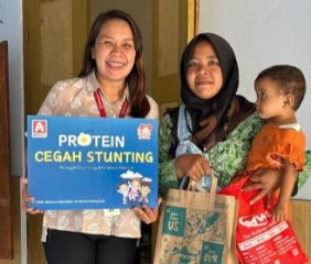 Tekan Risiko Stunting Balita, Alfamidi Kembali Gulirkan Bantuan Ribuan Telur di Sleman Yogya